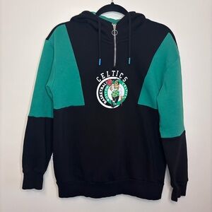 Men’s NBA Black and Green Boston Celtics Pullover Hoodies size XS